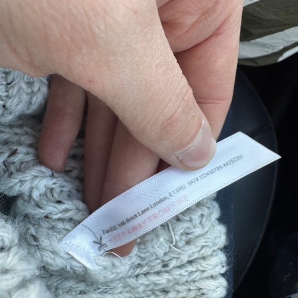 Nordic Cozy Knit Kids Hat - Gray made in Bricklane, London England  European hat - Picture 4 of 4